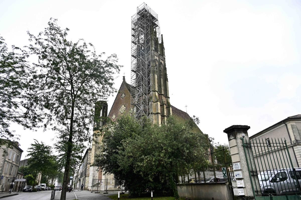 Renaissance en péril : l'église Sainte-Hilaire d'Agen confrontée à de graves dégradations