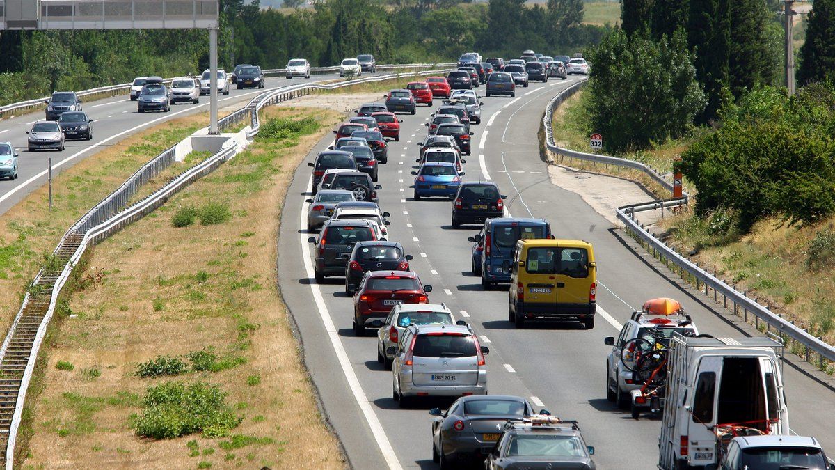 Incendie d'un poids lourd sur l'A9 : l'autoroute bloquée entre Leucate et Perpignan