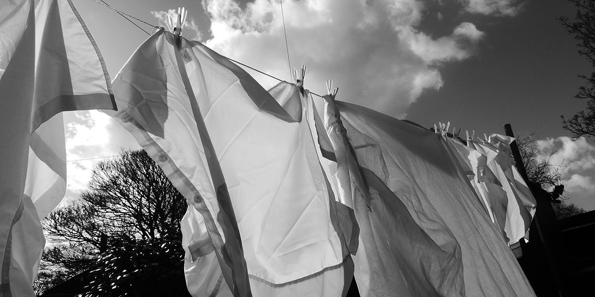 La lune peut-elle vraiment éclaircir votre linge ?