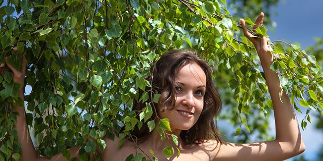 Naturisme dans son jardin : liberté ou contrainte ?