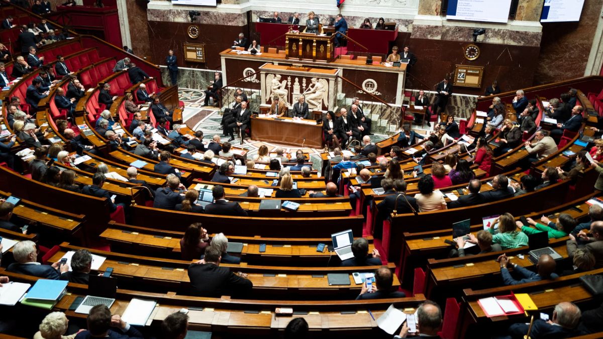 L'impact des géants de l'IA : la culture sous pression après le renvoi d'une loi cruciale
