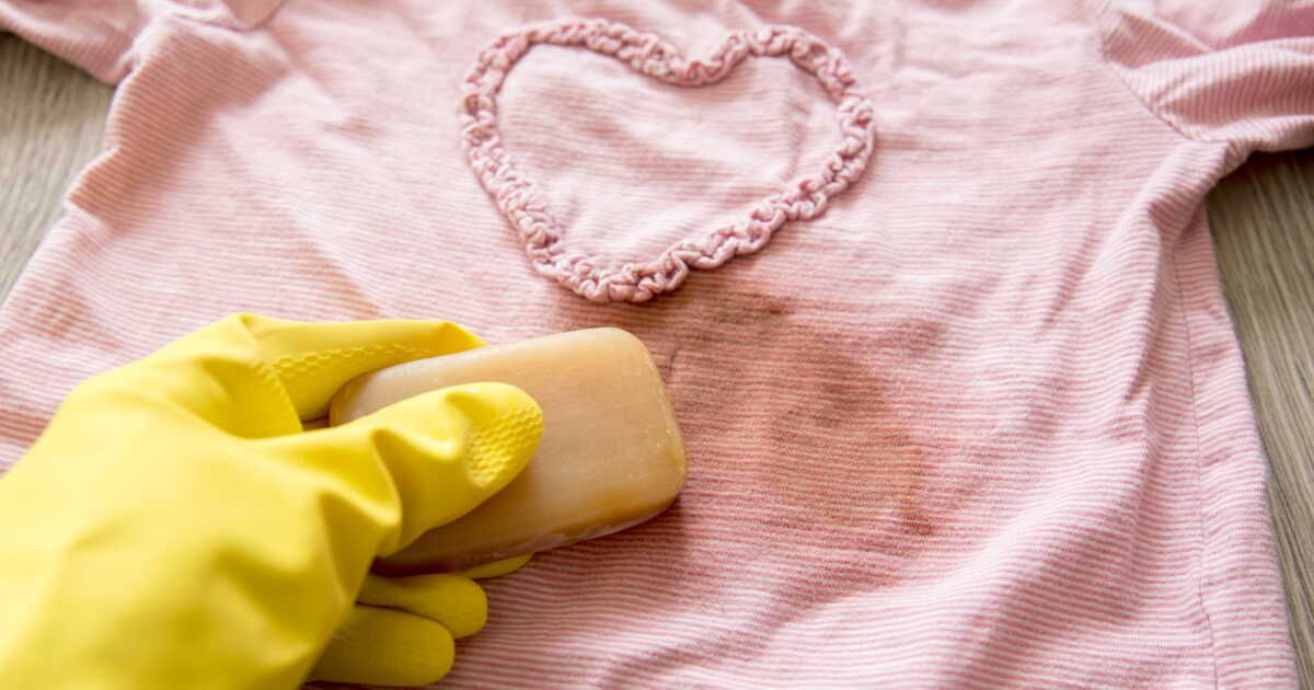 Découvrez le savon au fiel de bœuf : le détachant des grands-mères remis au goût du jour