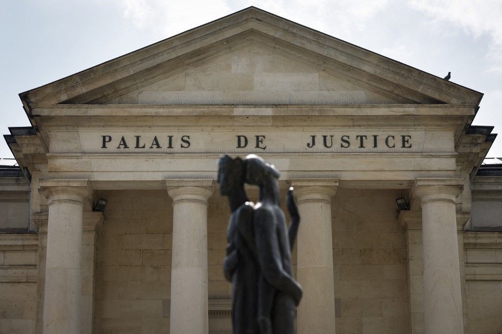 Quand l'errance devient un cri désespéré : un homme menace pour accéder à la prison