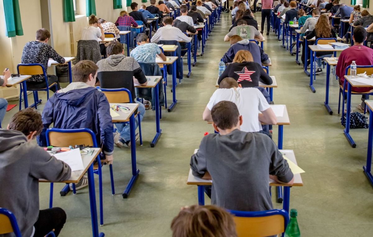 Bac 2026 : une édition sous haute tension entre philosophie et G7