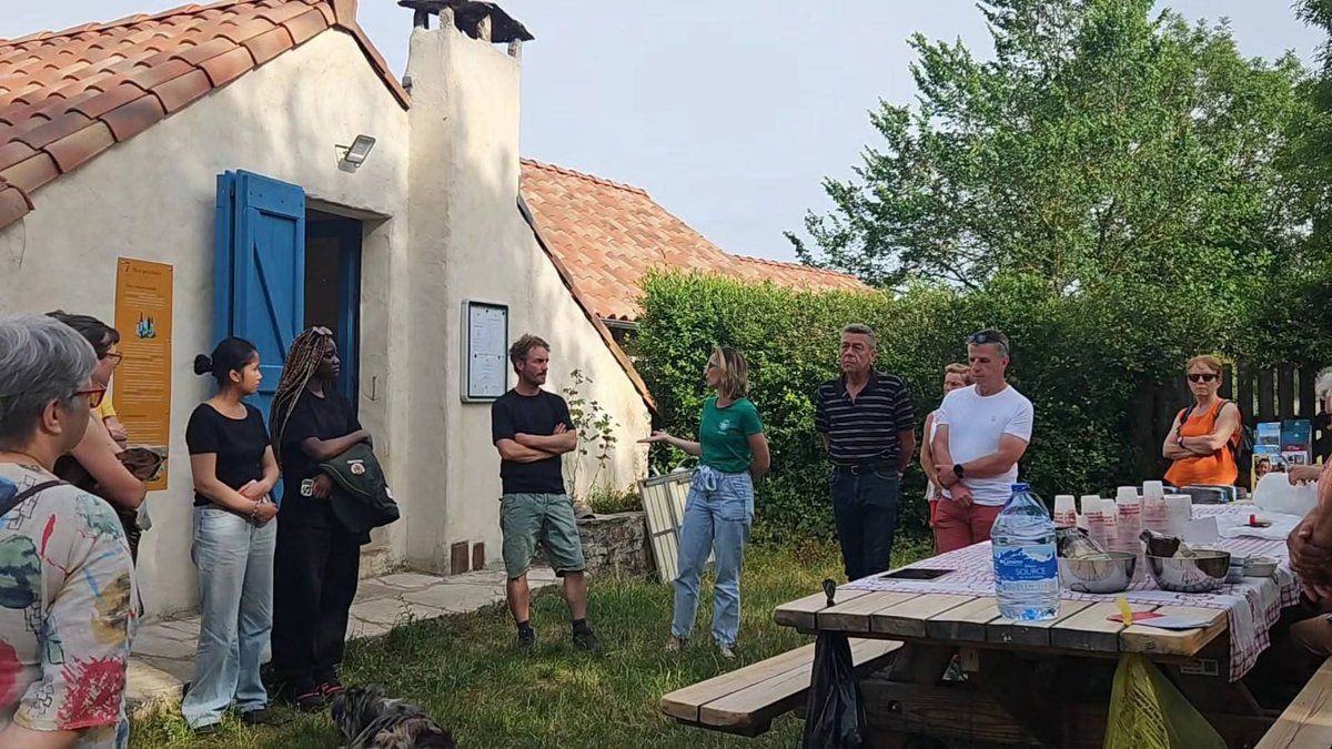 Les professionnels du tourisme se retrouvent pour le lancement de la saison estivale au Larzac