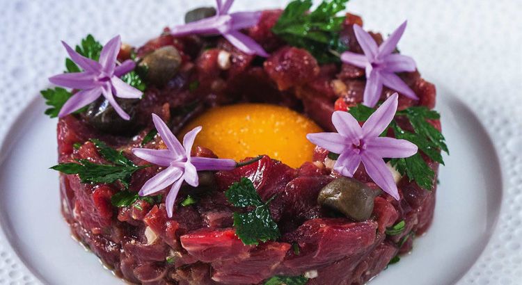 Savoureux tartare de boeuf charolais au soja et citron vert