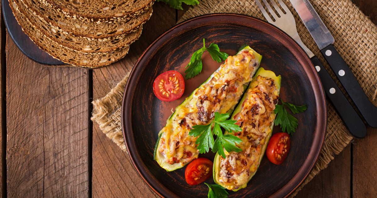 Des courgettes farcies à la sauce tomate : une explosion de saveurs estivales