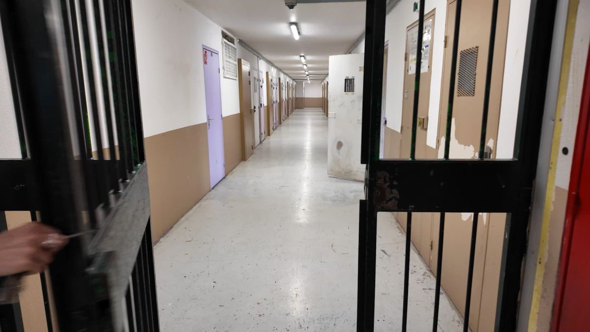Libération controversée d'un jeune accusé de tentative de meurtre : une faille juridique en question