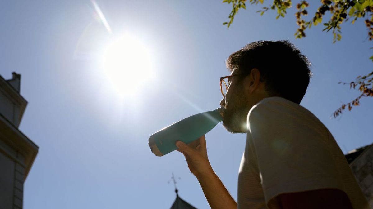 Une canicule inédite : 61 départements passent en vigilance orange