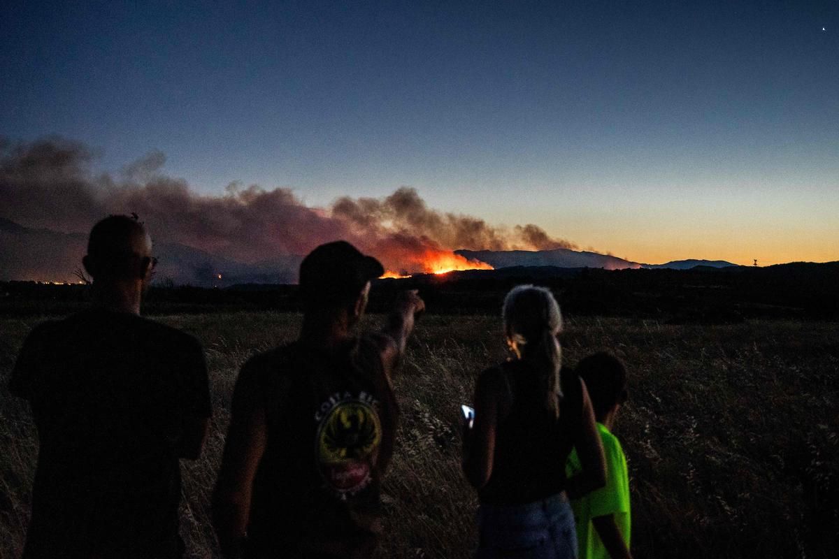 Incendies dévastateurs dans les Pyrénées-Orientales