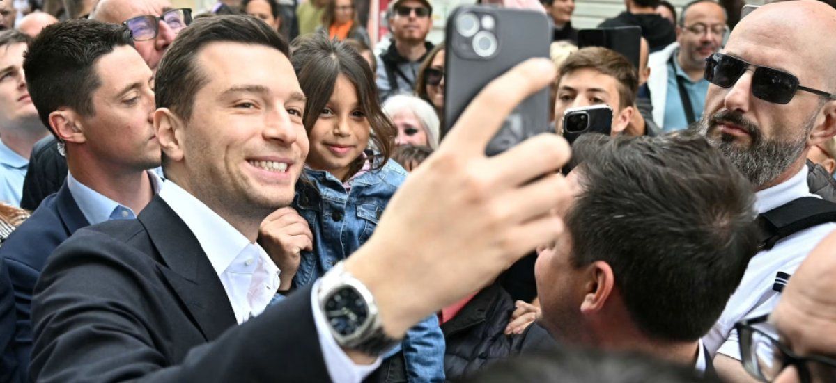 Jordan Bardella : entre influence sur TikTok et ambitions présidentielles sur Facebook