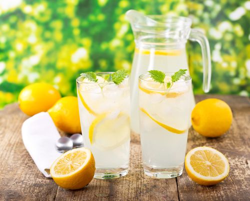 Boire du jus de citron tous les jours : une bonne idée pour la santé ?