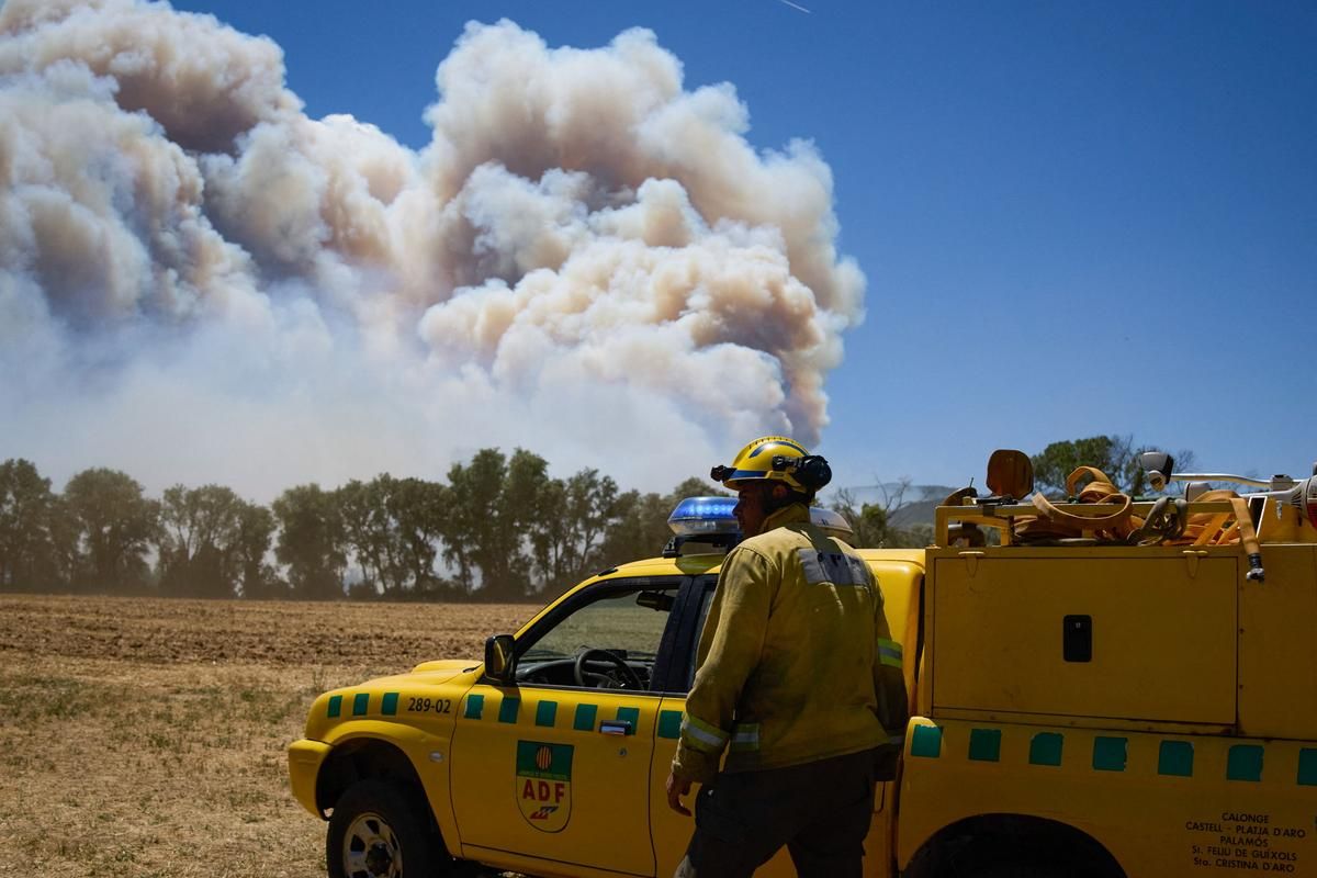 Almeria en deuil face à la tragédie des incendies