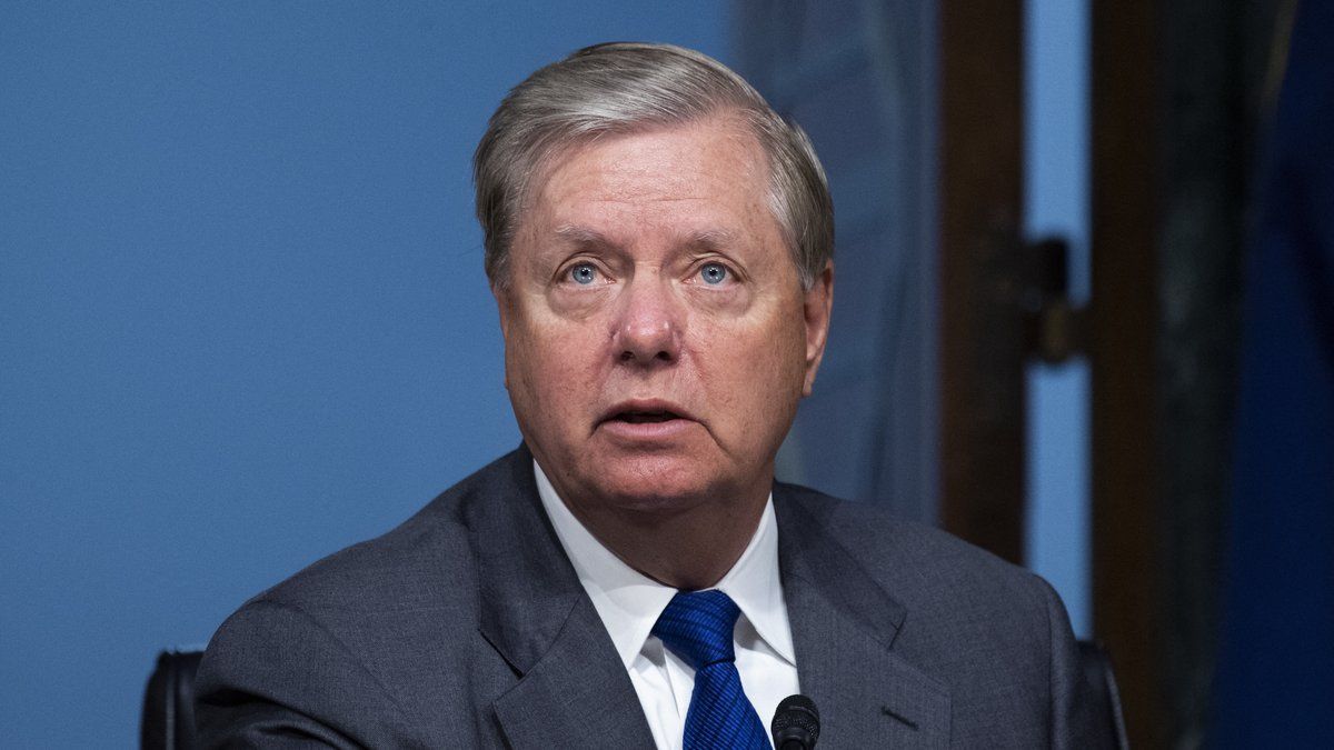 Lindsey Graham, fervent défenseur de Trump et de l'Ukraine, s'éteint à 71 ans